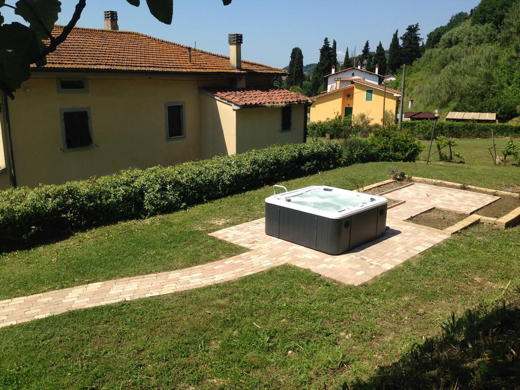 Podere Di Valli Santa Maria a Monte Buitenkant foto