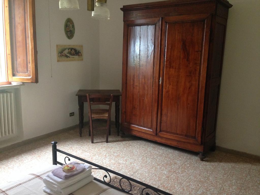 Podere Di Valli Santa Maria a Monte Kamer foto