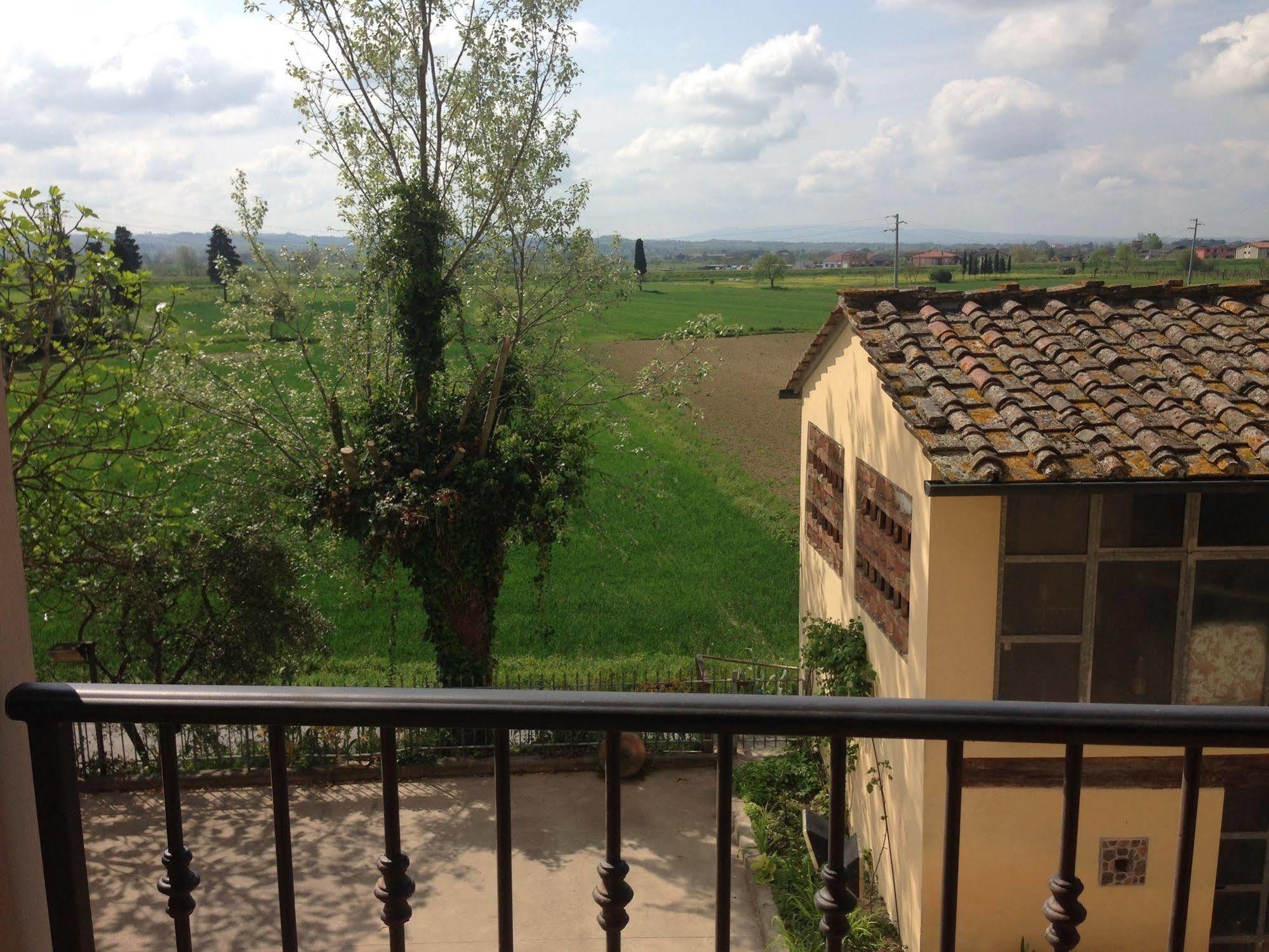 Podere Di Valli Santa Maria a Monte Buitenkant foto